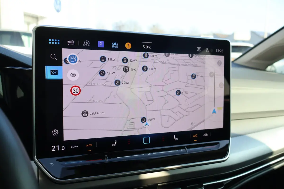 1.5 eTSI 115pk DSG Life Business | Navigatie | PDC | Ergostoel | Adaptive Cruise