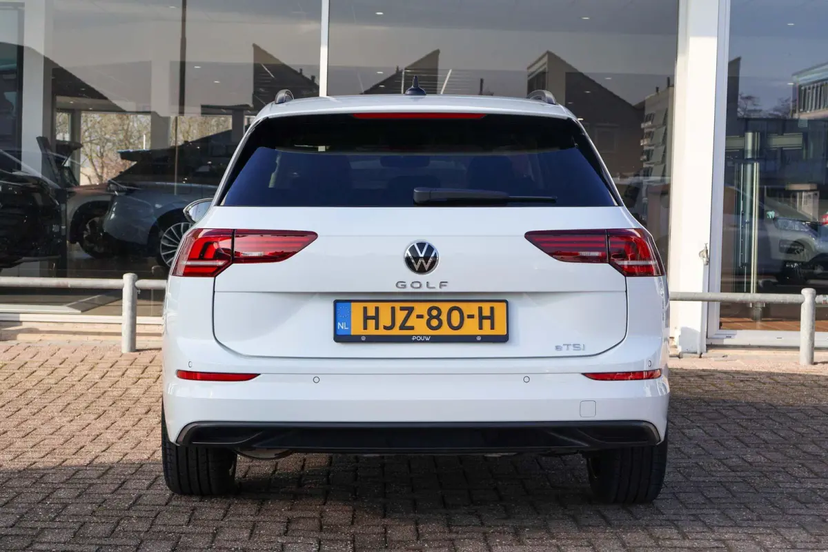 1.5 eTSI 115pk DSG Life Business | Navigatie | PDC | Ergostoel | Adaptive Cruise