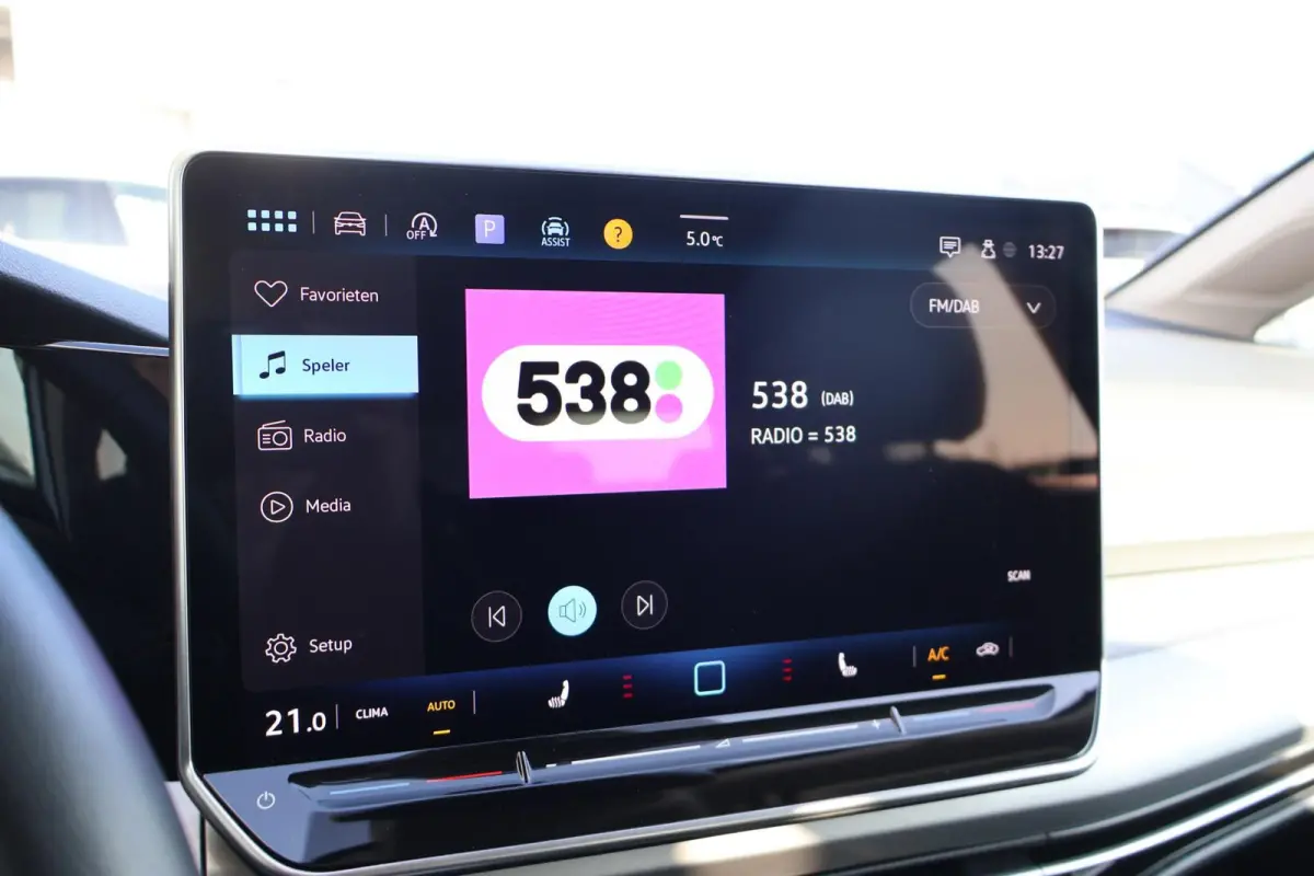 1.5 eTSI 115pk DSG Life Business | Navigatie | PDC | Ergostoel | Adaptive Cruise