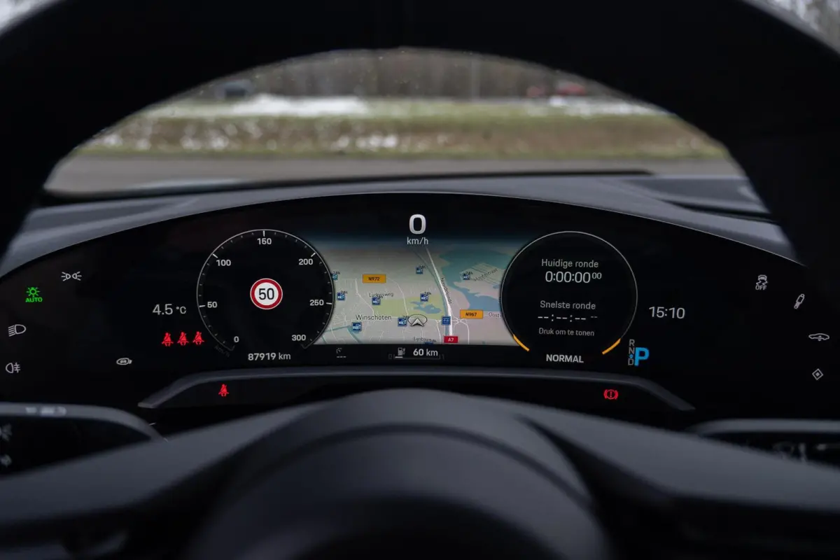 4S Performance 84 kWh|1 Eig.|Matrix|Chrono|Achteras besturing|Panoramadak|SportDesign|Bose|Luchtvering|Full Option|Dealer Onderhouden