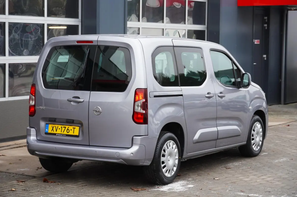 1.2T Edition NAP 5-pers/Airco/Cruise/PDC/BT