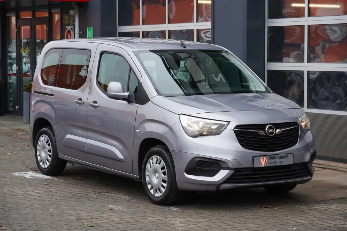 1.2T Edition NAP 5-pers/Airco/Cruise/PDC/BT
