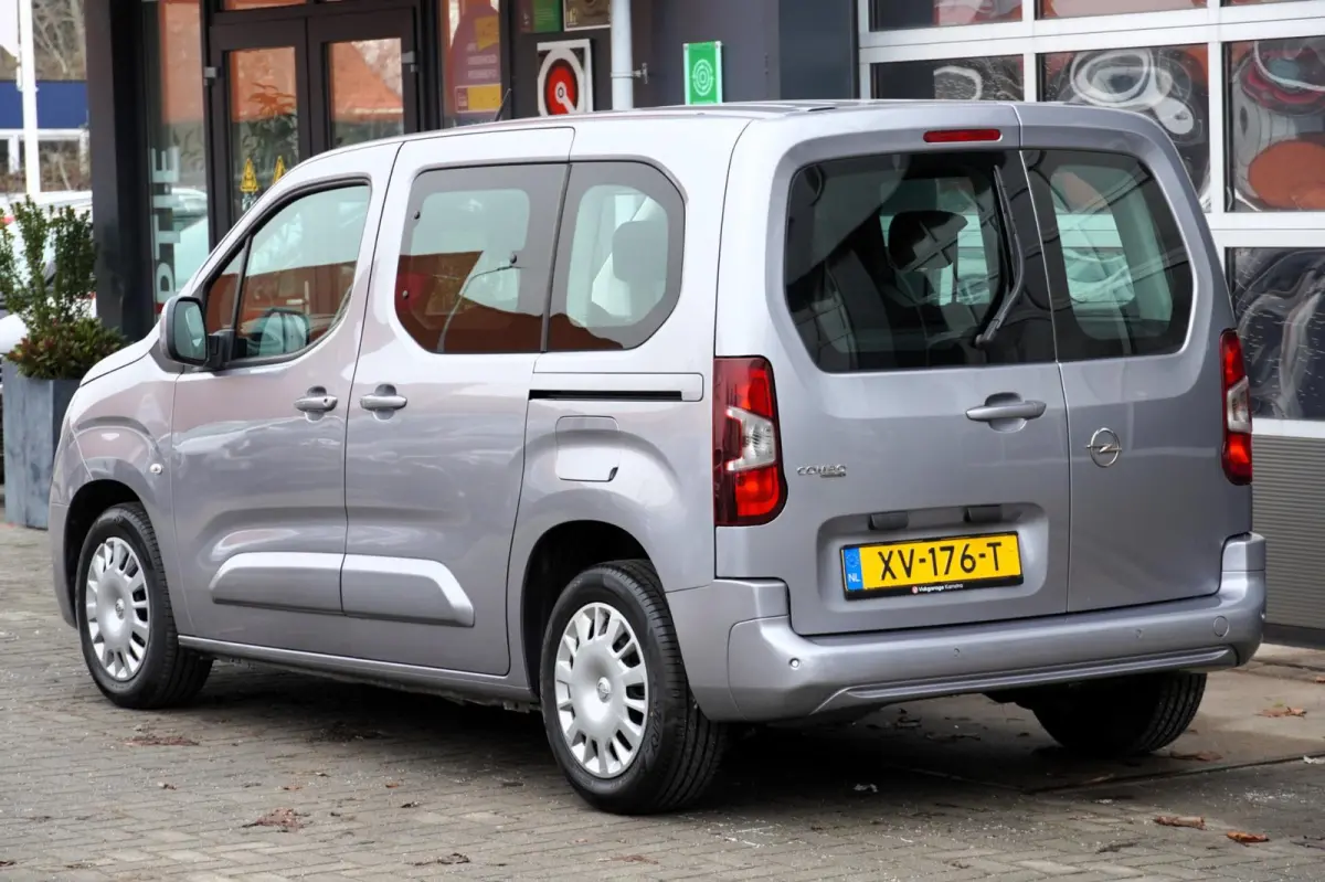 1.2T Edition NAP 5-pers/Airco/Cruise/PDC/BT