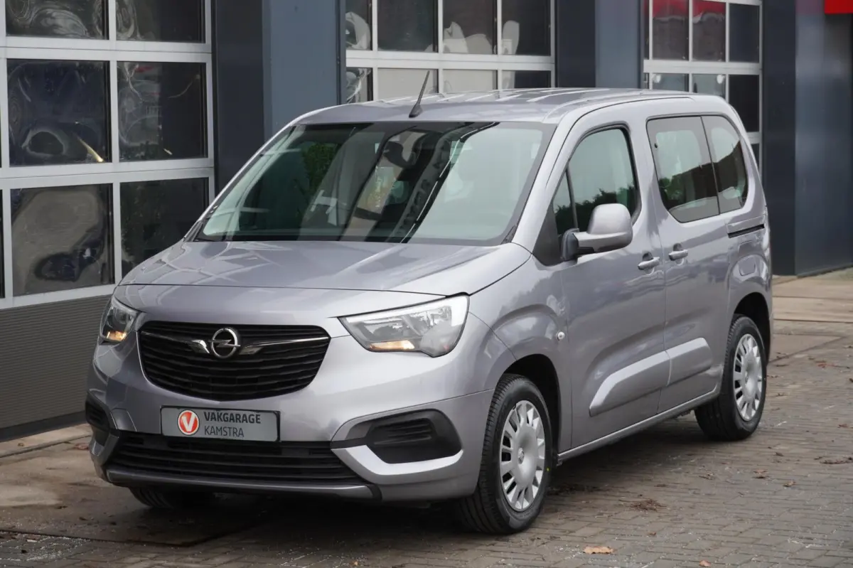 1.2T Edition NAP 5-pers/Airco/Cruise/PDC/BT