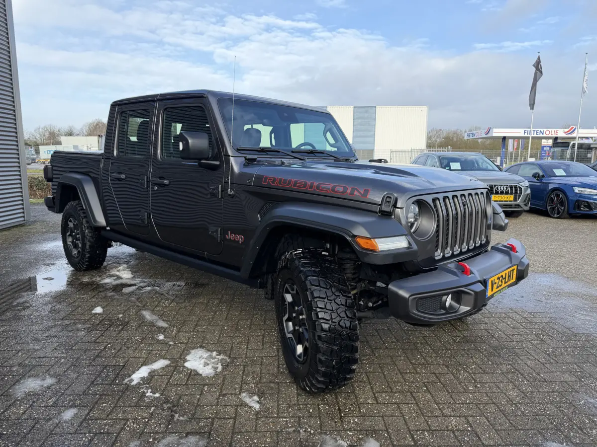 JEEP RUBICON 3.6L V6 5 Zitplaatsen Trekhaak Tonneau cover Carplay Leder LED BTW