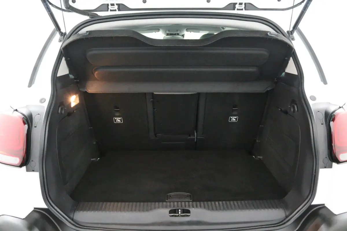 1.2 Shine | Stoelverwarming | Leder | Camera |