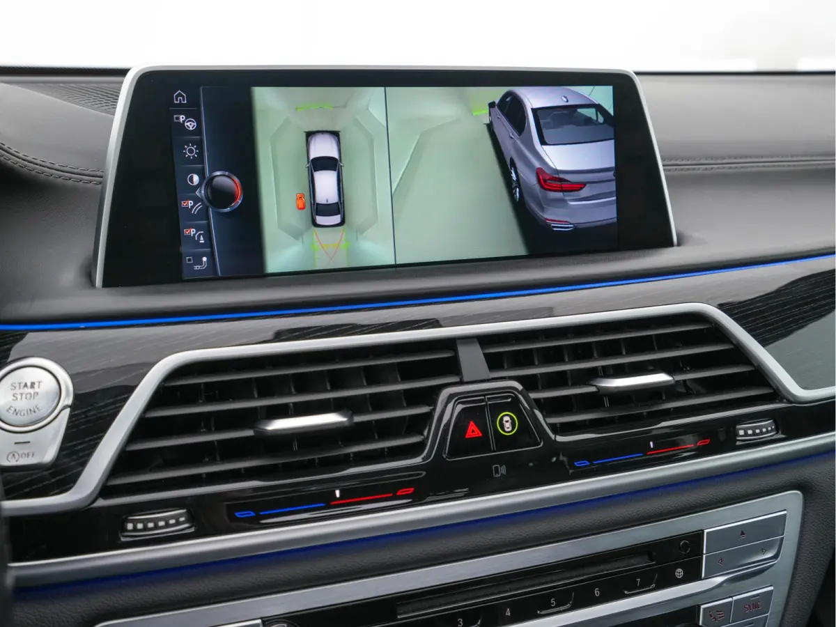 750i Long M-Aerodynamic xDrive High Executive Aut. *PANO | DESIGN-LEATHER | LASER-LED | SOFTCLOSE |TOPVIEW | HARMAN/KARDON-SOUND | MEMORY-PACK | NAVI-FULLMAP | KEYLESS | ADAPTIVE-CRUISE | HE
