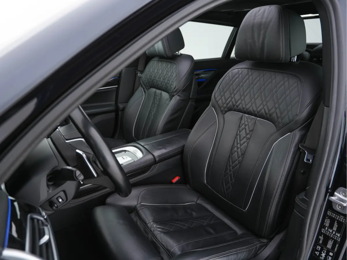 750i Long M-Aerodynamic xDrive High Executive Aut. *PANO | DESIGN-LEATHER | LASER-LED | SOFTCLOSE |TOPVIEW | HARMAN/KARDON-SOUND | MEMORY-PACK | NAVI-FULLMAP | KEYLESS | ADAPTIVE-CRUISE | HE