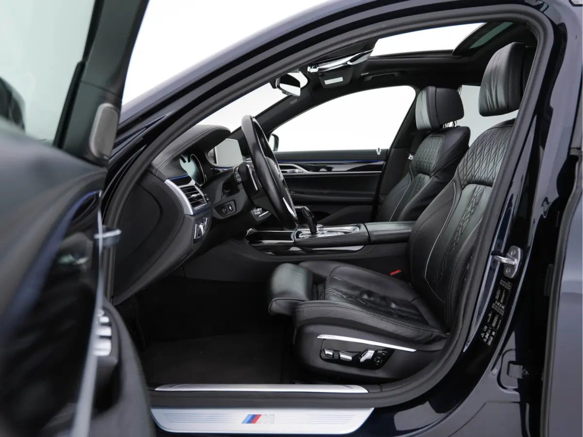 750i Long M-Aerodynamic xDrive High Executive Aut. *PANO | DESIGN-LEATHER | LASER-LED | SOFTCLOSE |TOPVIEW | HARMAN/KARDON-SOUND | MEMORY-PACK | NAVI-FULLMAP | KEYLESS | ADAPTIVE-CRUISE | HE