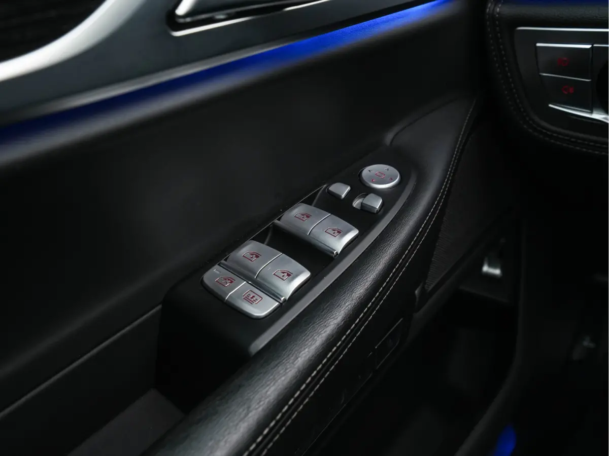 750i Long M-Aerodynamic xDrive High Executive Aut. *PANO | DESIGN-LEATHER | LASER-LED | SOFTCLOSE |TOPVIEW | HARMAN/KARDON-SOUND | MEMORY-PACK | NAVI-FULLMAP | KEYLESS | ADAPTIVE-CRUISE | HE