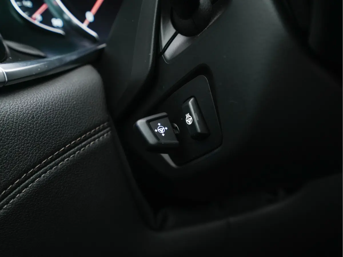 750i Long M-Aerodynamic xDrive High Executive Aut. *PANO | DESIGN-LEATHER | LASER-LED | SOFTCLOSE |TOPVIEW | HARMAN/KARDON-SOUND | MEMORY-PACK | NAVI-FULLMAP | KEYLESS | ADAPTIVE-CRUISE | HE