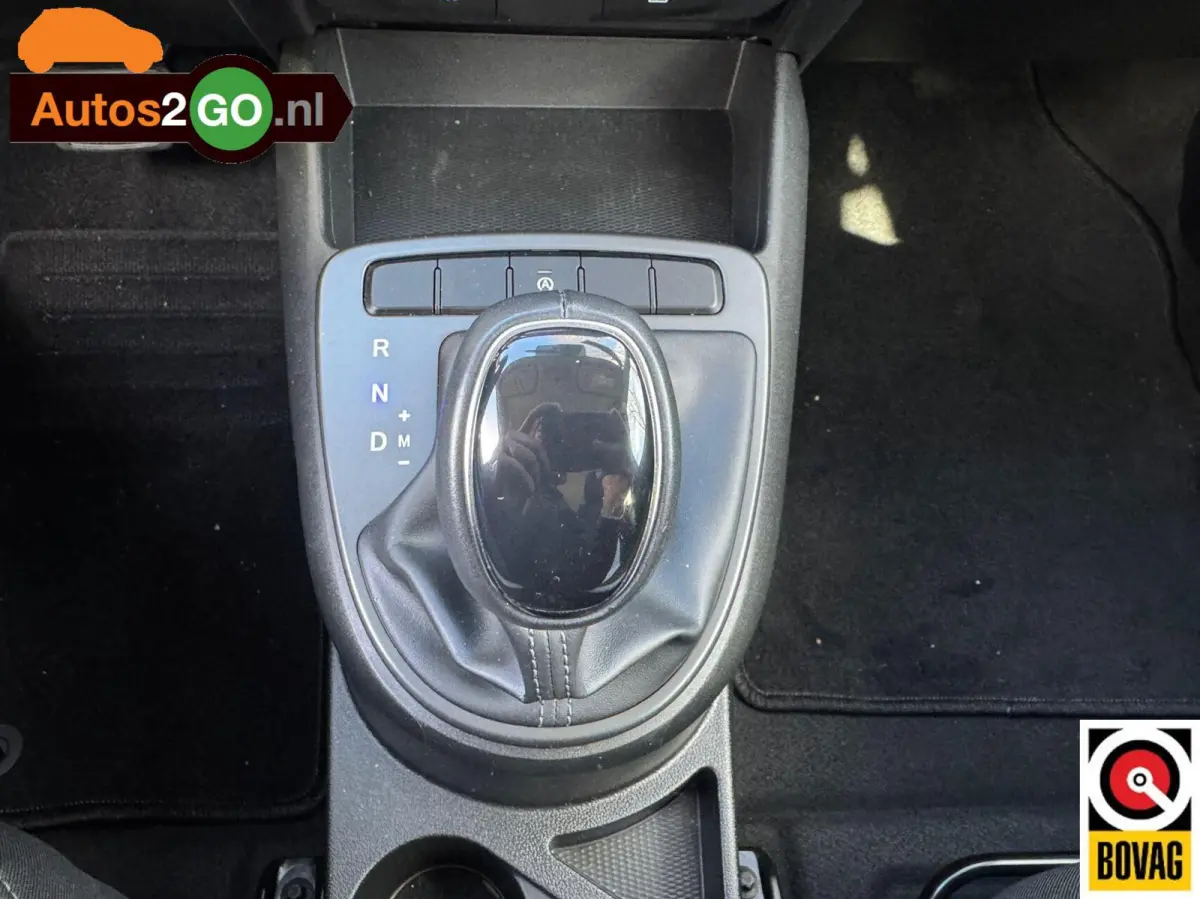 1.2i Automaat I Navi I AppleCarplay Android-Auto I Parkeersensoren I lane dept. I rijklaar I