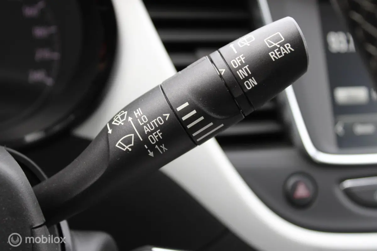 1.2 Turbo Edition 2020, Nieuwe Distributieriem, 4 Nieuwe banden, App connect, Pdc voor/achter + camera, Full Led, Cruise, Clima, 16 inch Lmv.