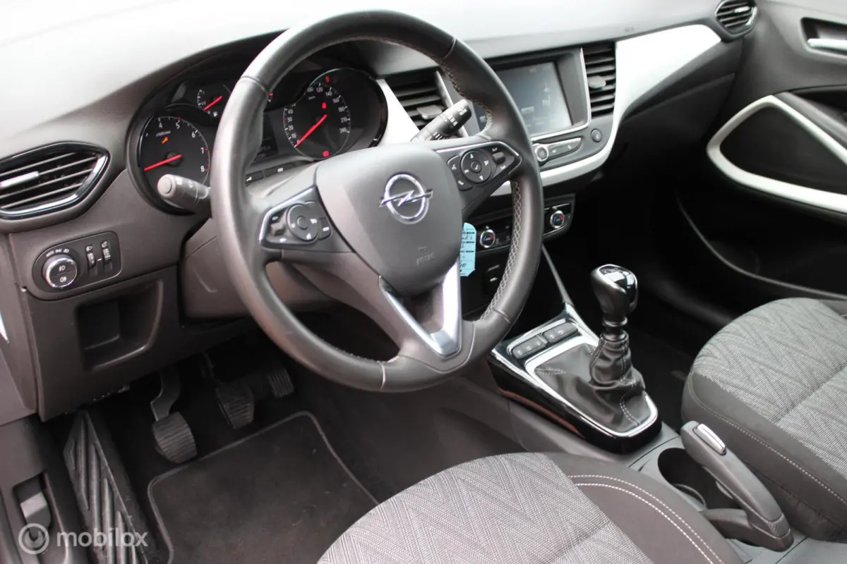 1.2 Turbo Edition 2020, Nieuwe Distributieriem, 4 Nieuwe banden, App connect, Pdc voor/achter + camera, Full Led, Cruise, Clima, 16 inch Lmv.