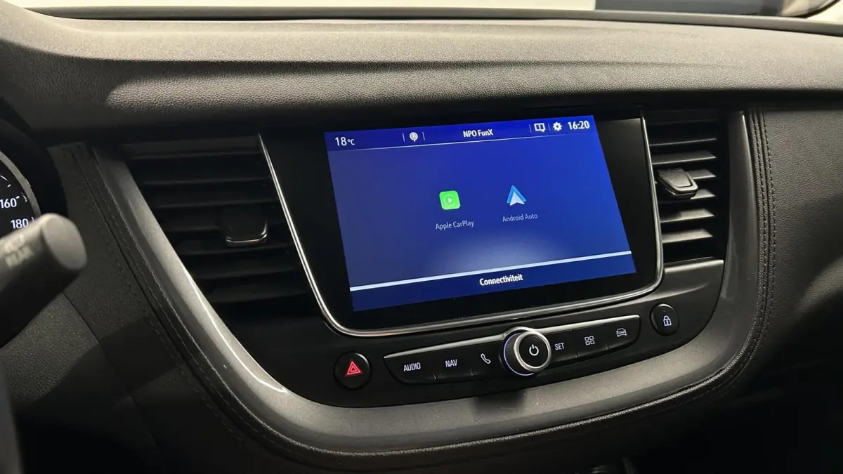 1.2 Turbo 120 Jaar Edition NAVI CRUISE CAMERA CARPLAY.