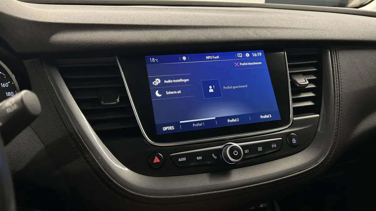 1.2 Turbo 120 Jaar Edition NAVI CRUISE CAMERA CARPLAY.