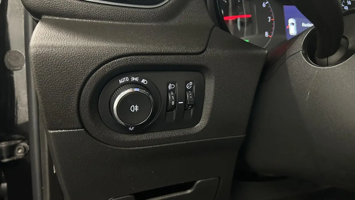 1.2 Turbo 120 Jaar Edition NAVI CRUISE CAMERA CARPLAY.