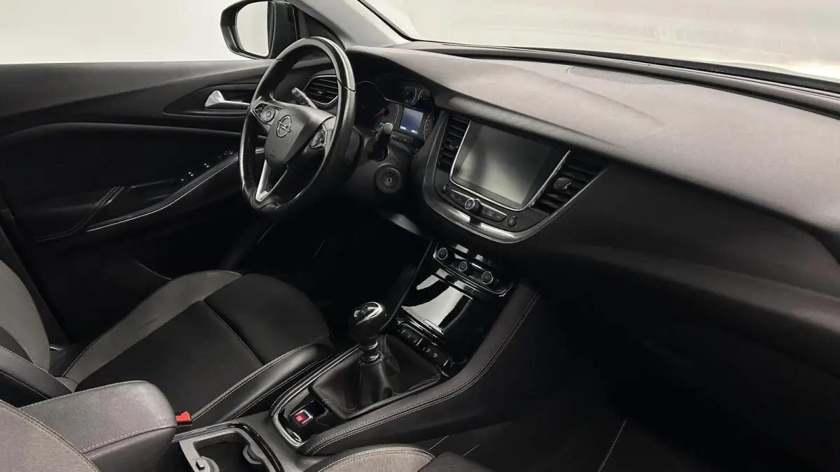 1.2 Turbo 120 Jaar Edition NAVI CRUISE CAMERA CARPLAY.