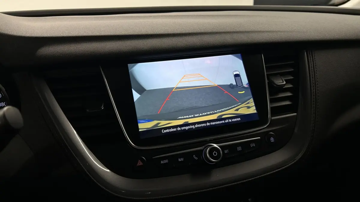 1.2 Turbo 120 Jaar Edition NAVI CRUISE CAMERA CARPLAY.