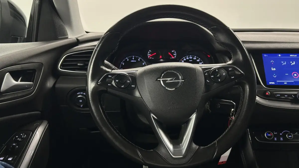 1.2 Turbo 120 Jaar Edition NAVI CRUISE CAMERA CARPLAY.