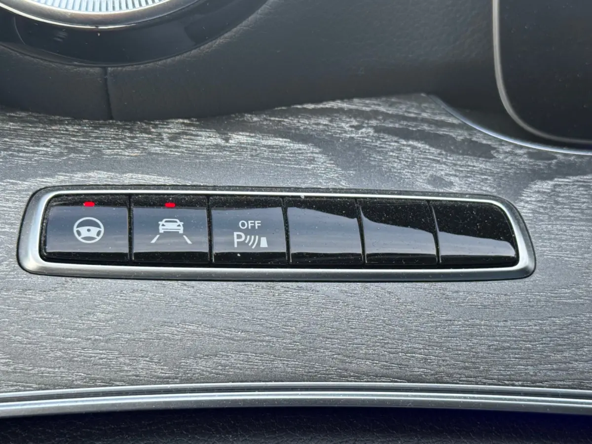 350 d 4MATIC Premium Plus (BTW auto) Burmester / Schuif-kanteldak / Luchtvering. Volle auto.