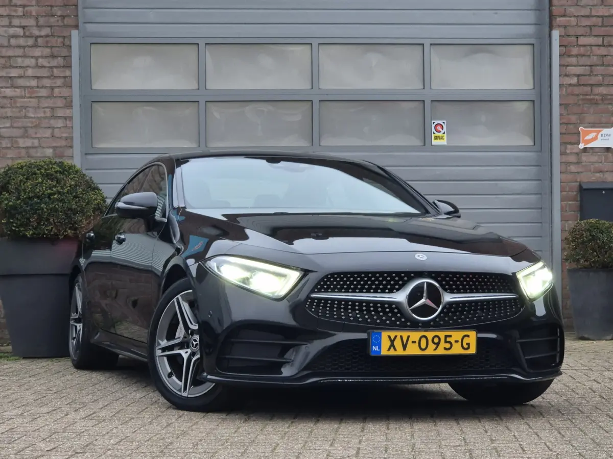 350 d 4MATIC Premium Plus (BTW auto) Burmester / Schuif-kanteldak / Luchtvering. Volle auto.
