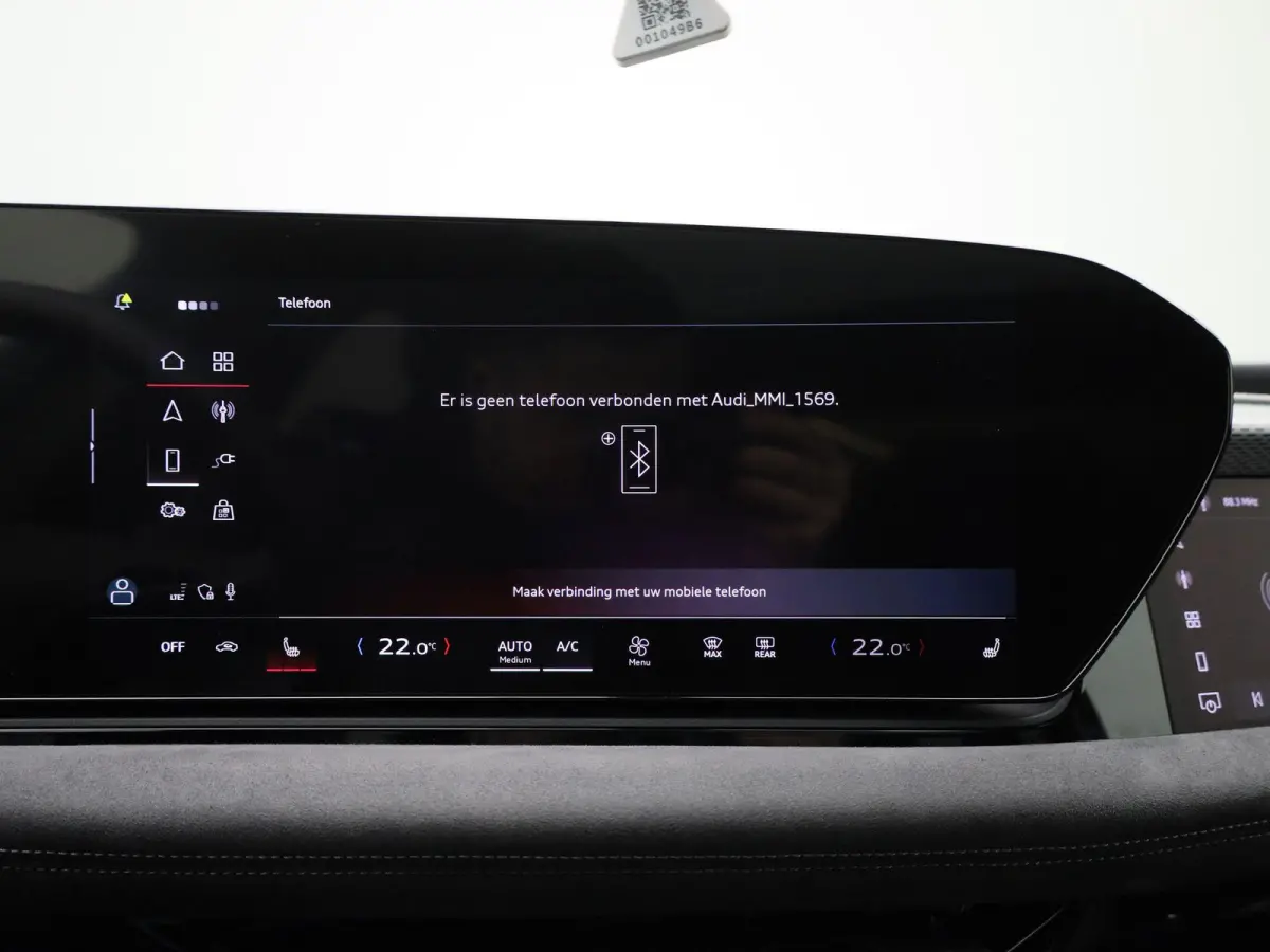 edition quattro 100 kWh l SoH 99% | Adaptive cruise control l Panorama-glasdak l Airco l B&O Premium soundsysteem l Stoelverwarming l Adaptive air suspension l Verwarmbaar stuurwiel l Warmte