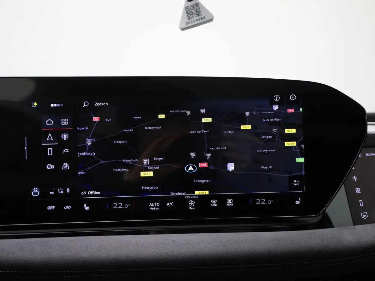 edition quattro 100 kWh l SoH 99% | Adaptive cruise control l Panorama-glasdak l Airco l B&O Premium soundsysteem l Stoelverwarming l Adaptive air suspension l Verwarmbaar stuurwiel l Warmte