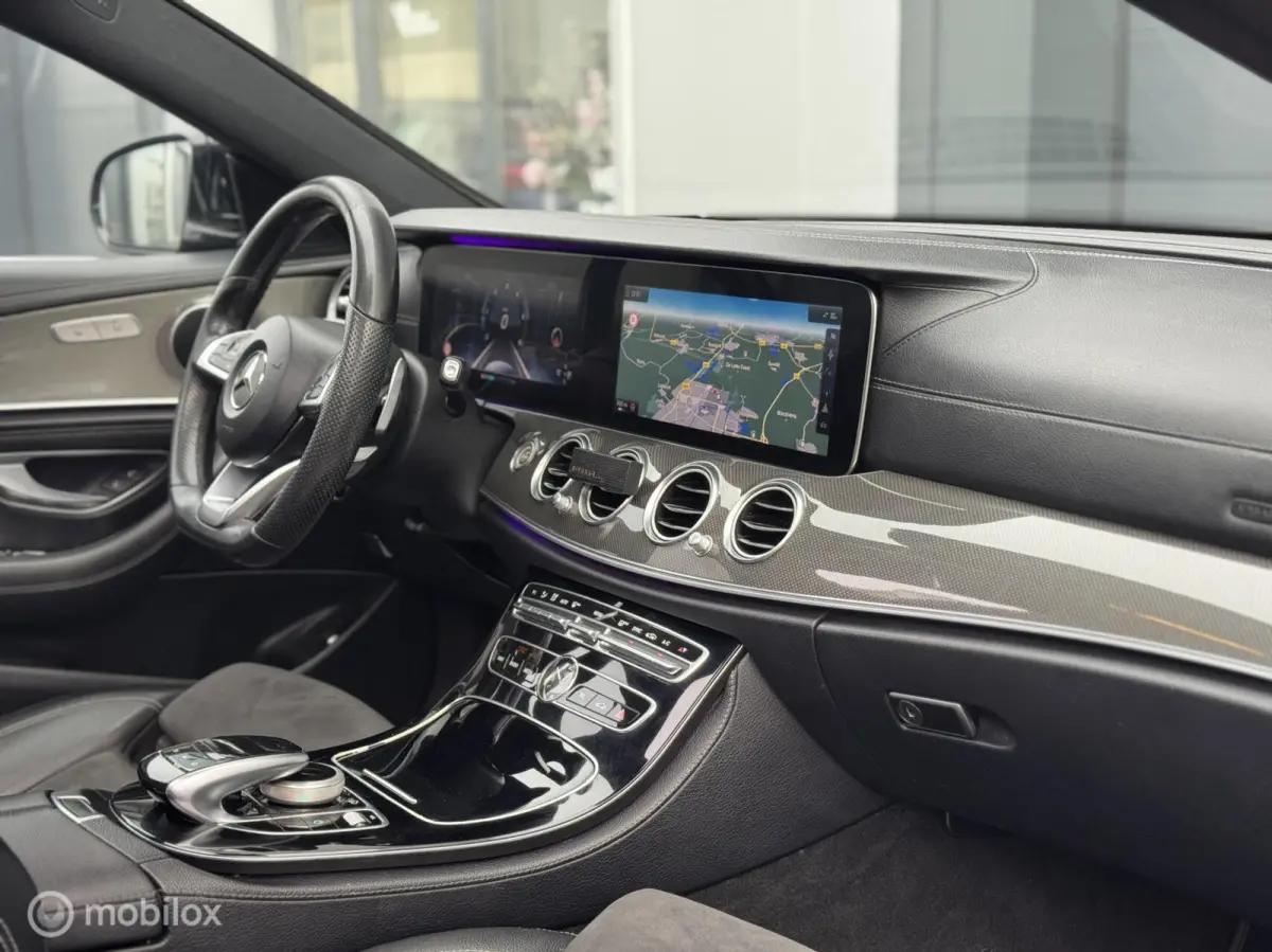220D | AMG | Pano | Widescreen | 19'' |