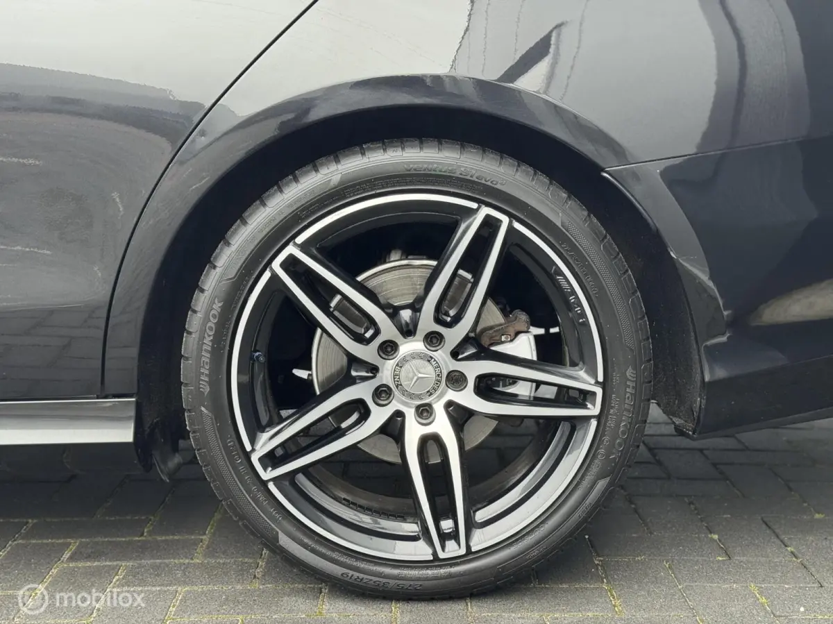 220D | AMG | Pano | Widescreen | 19'' |
