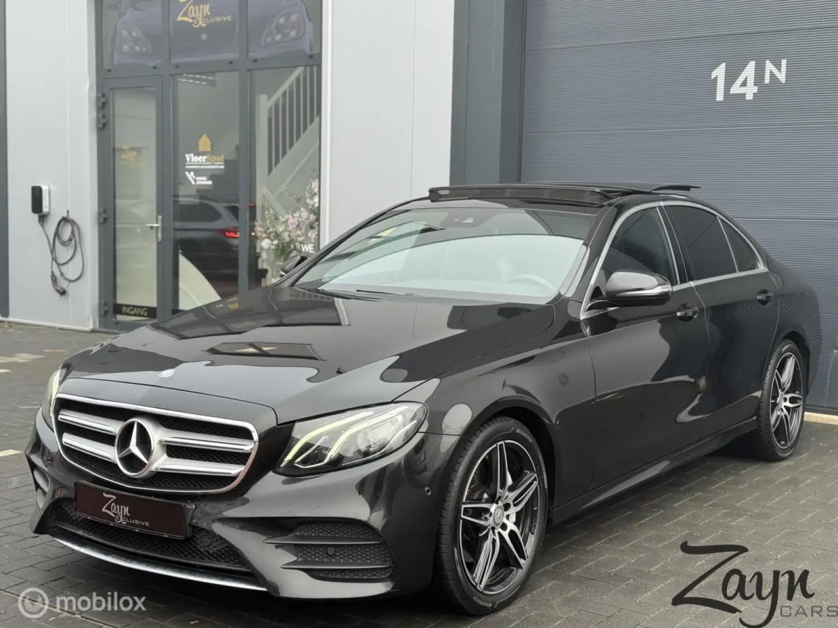 220D | AMG | Pano | Widescreen | 19'' |