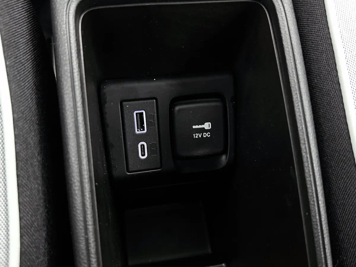 1.0 Hybrid Torino Launch Edition | Airco | Apple Carplay/Android Auto | Lichtmetalen Velgen | Cruise Controle |