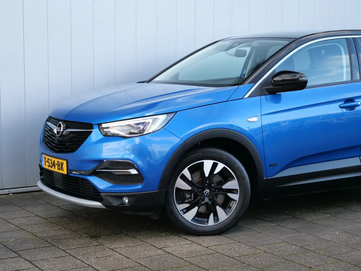 1.6 Turbo Hybrid4 Ultimate 300 Pk Automaat Navi / DAB / Apple Carplay / Camera / Stoelverwarming