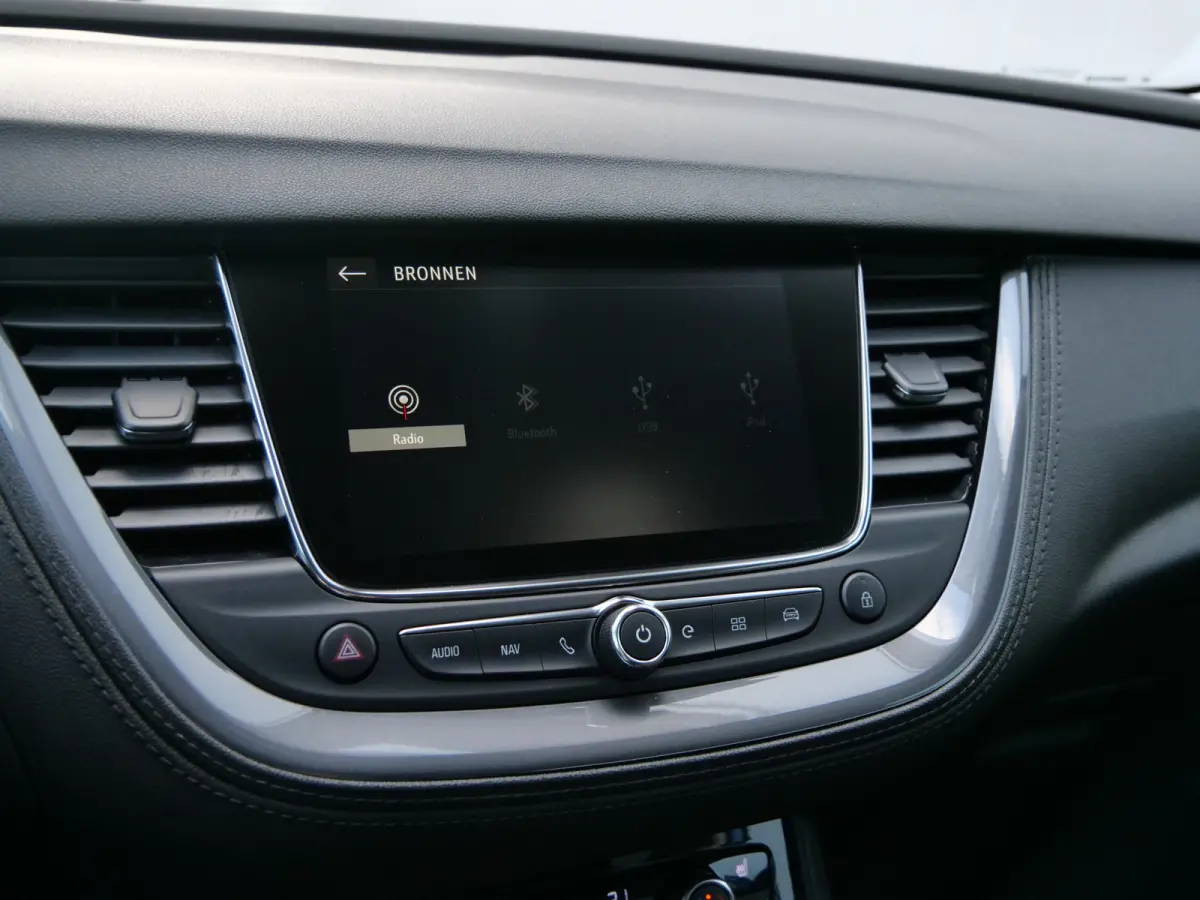 1.6 Turbo Hybrid4 Ultimate 300 Pk Automaat Navi / DAB / Apple Carplay / Camera / Stoelverwarming