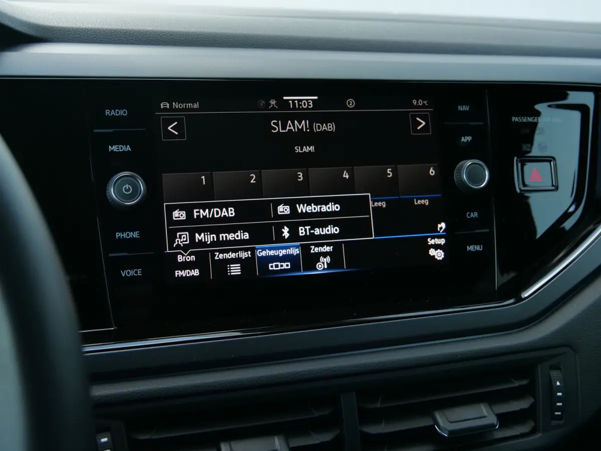 1.0 TSI R-Line 116 Pk Automaat Apple Carplay / DAB / Camera / PDC
