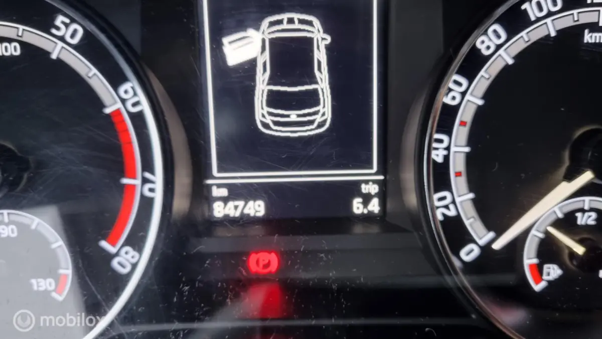 1.0 Active ,Airco , Bluetooth, Sloelverwarming
