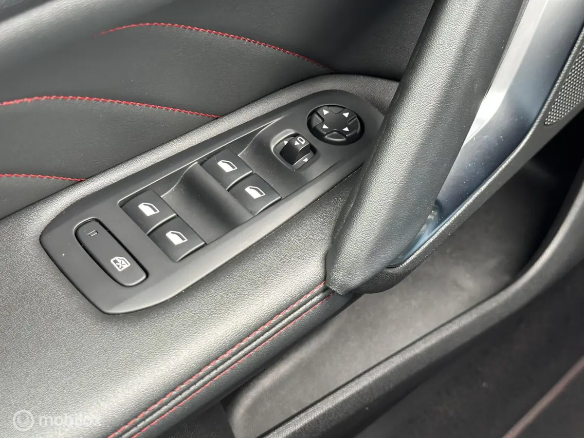 1.6 PureTech GTi | Vol opties | 12 mnd Garantie