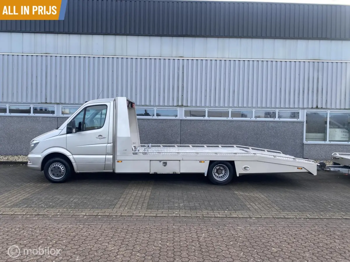 bestel 519 3.0 TIJHOF VOL!!