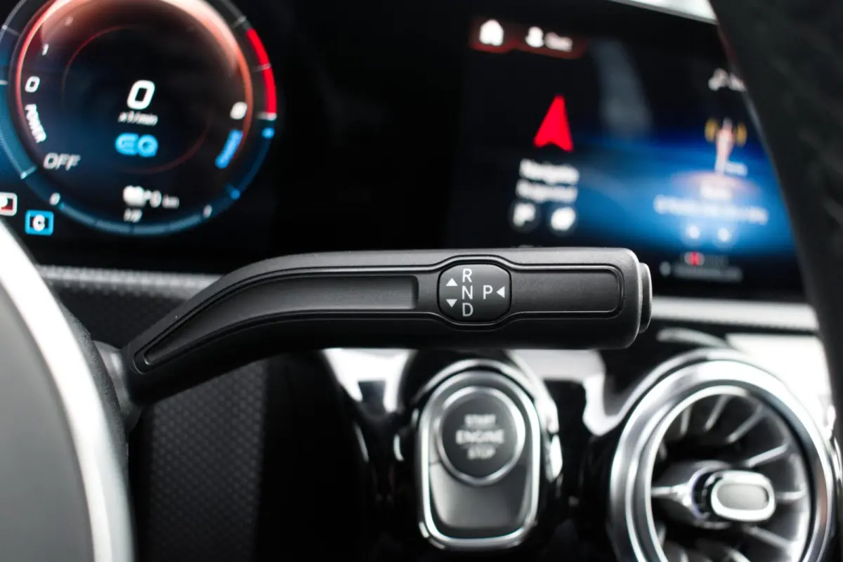 250 e Premium Plug-in Hybrid|1e Eigenaar|STOELVERWARMING|LEDER|CAMERA|CLIMATE