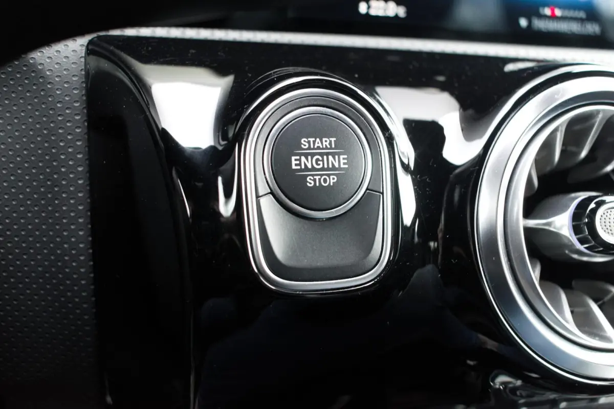 250 e Premium Plug-in Hybrid|1e Eigenaar|STOELVERWARMING|LEDER|CAMERA|CLIMATE