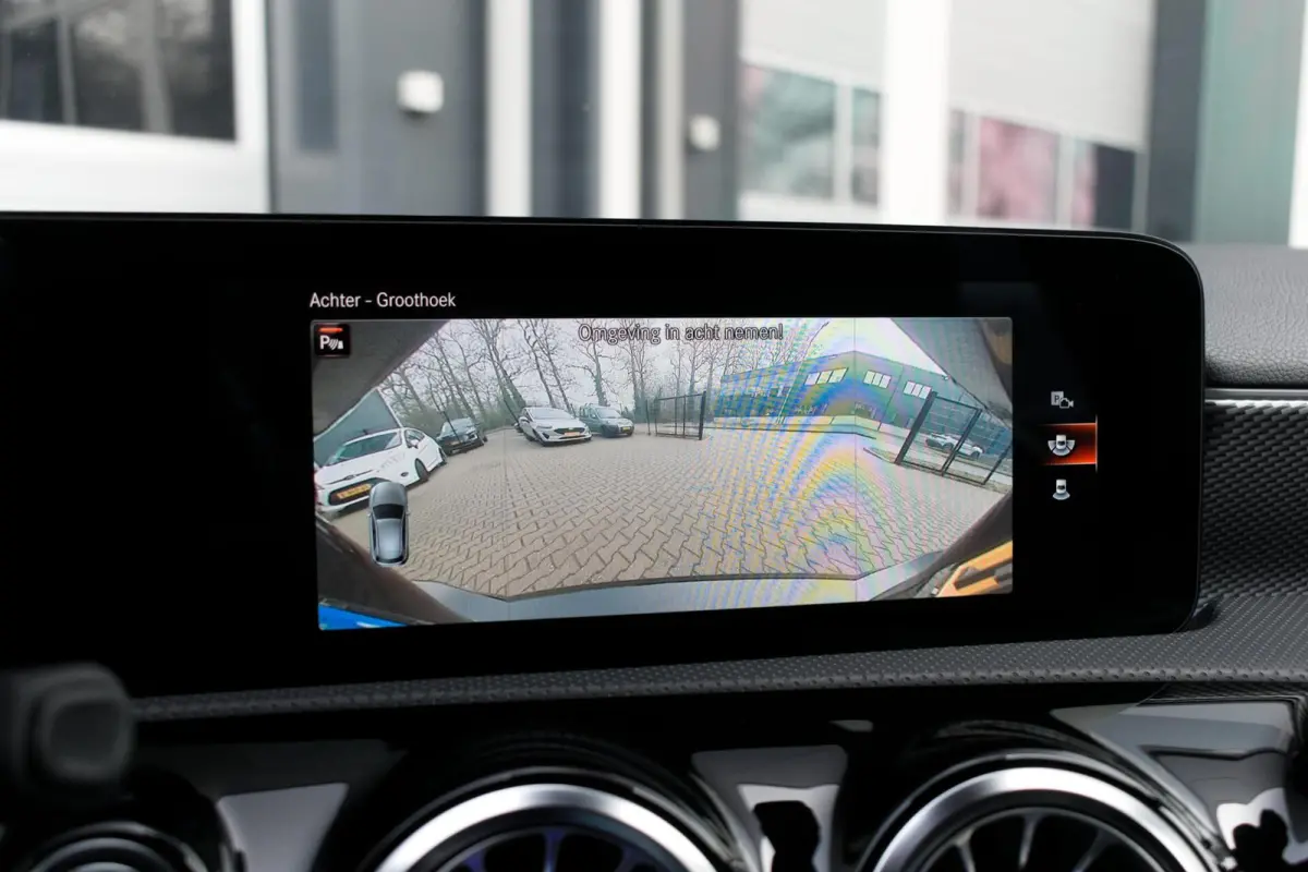 250 e Premium Plug-in Hybrid|1e Eigenaar|STOELVERWARMING|LEDER|CAMERA|CLIMATE