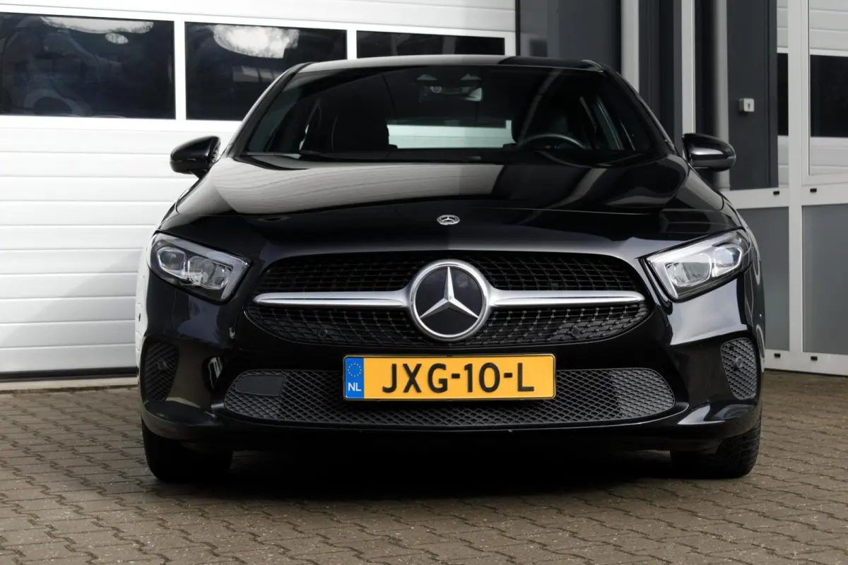 250 e Premium Plug-in Hybrid|1e Eigenaar|STOELVERWARMING|LEDER|CAMERA|CLIMATE