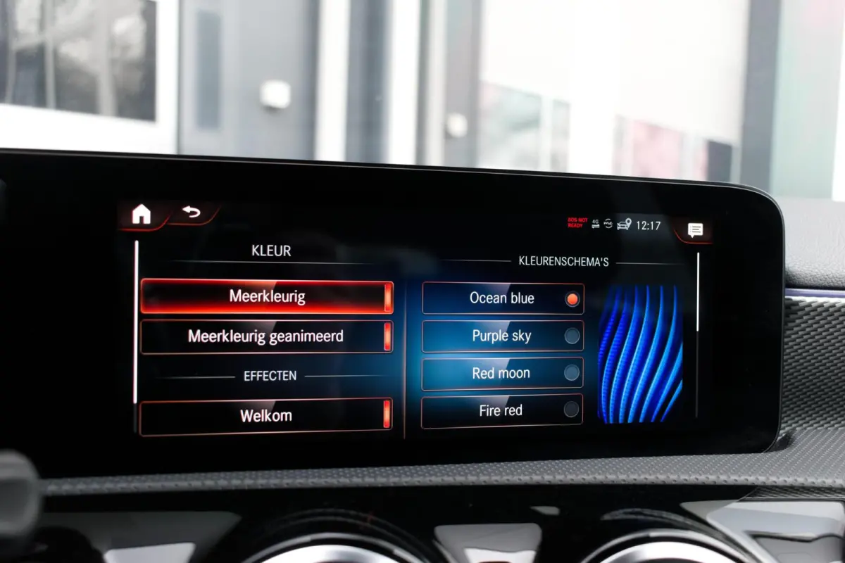 250 e Premium Plug-in Hybrid|1e Eigenaar|STOELVERWARMING|LEDER|CAMERA|CLIMATE