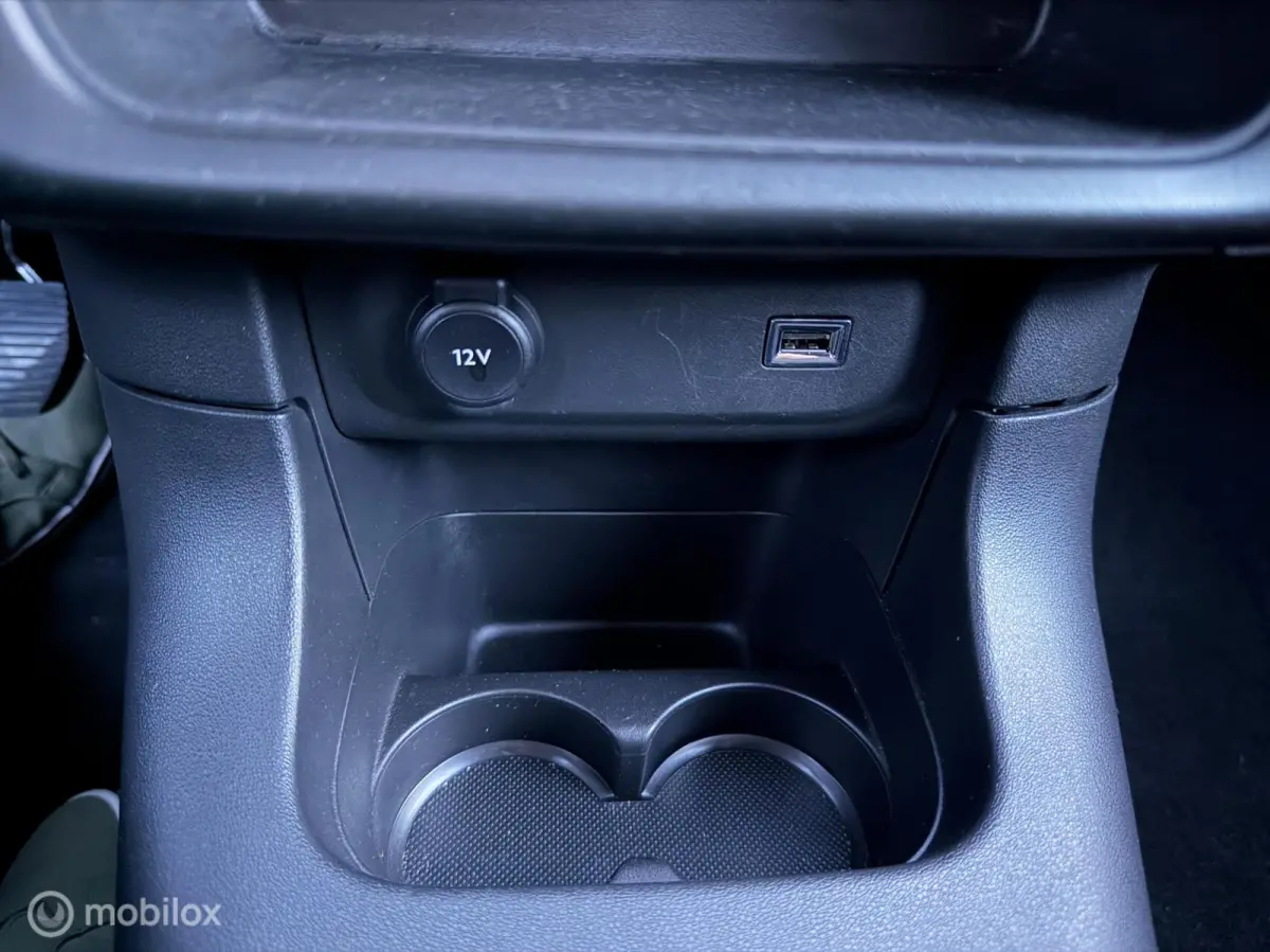 1.2 PureTech Feel|Carplay|Clima|Cruise|Navi|parke