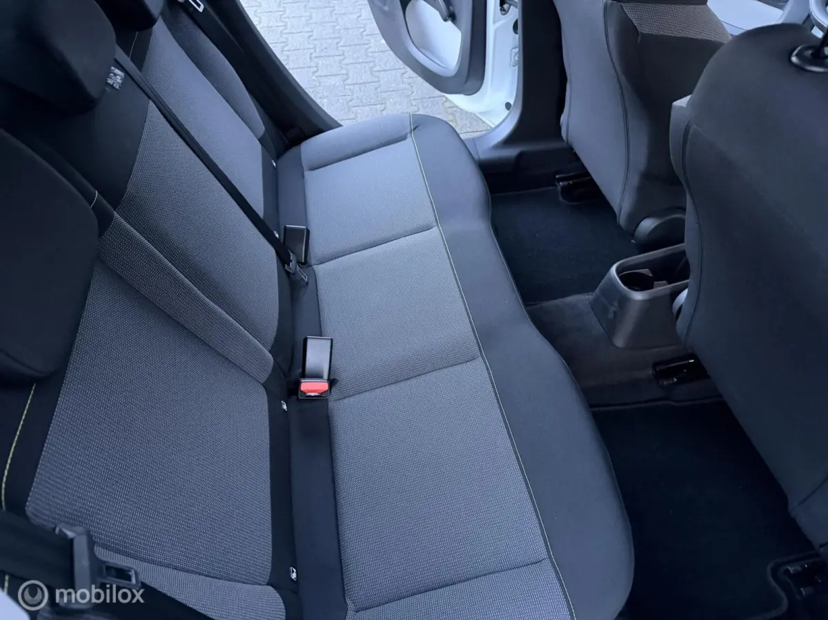 1.2 PureTech Feel|Carplay|Clima|Cruise|Navi|parke