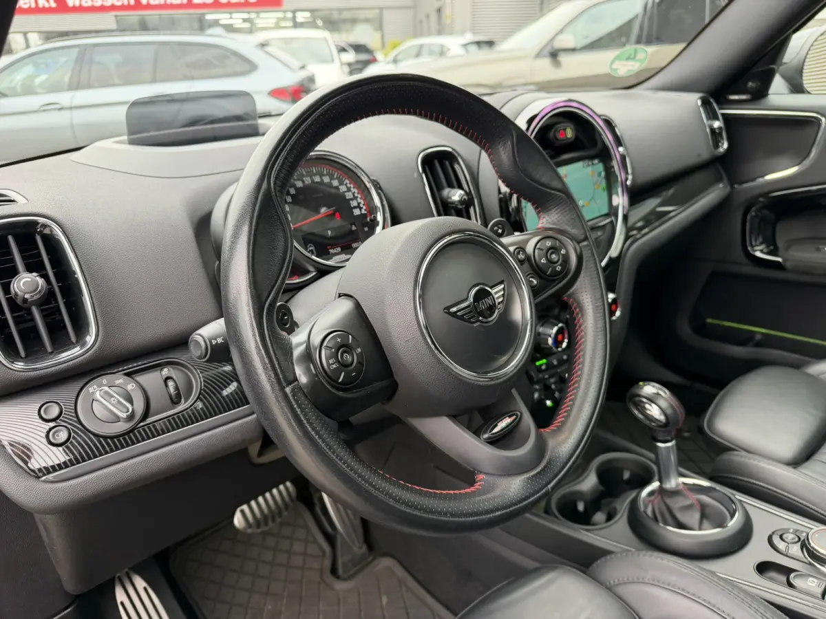 Mini 2.0 John Cooper Works ALL4 231 PK Chili Panoramadak Leer Harman-Kardon Elek Stoelverstelling Head-Up Display Led Achteruitrijcamera Keyless Entry Vol!