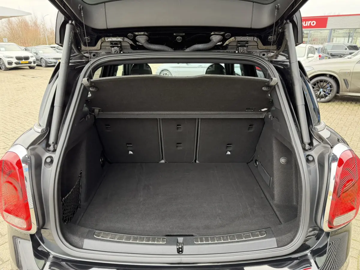 Mini 2.0 John Cooper Works ALL4 231 PK Chili Panoramadak Leer Harman-Kardon Elek Stoelverstelling Head-Up Display Led Achteruitrijcamera Keyless Entry Vol!