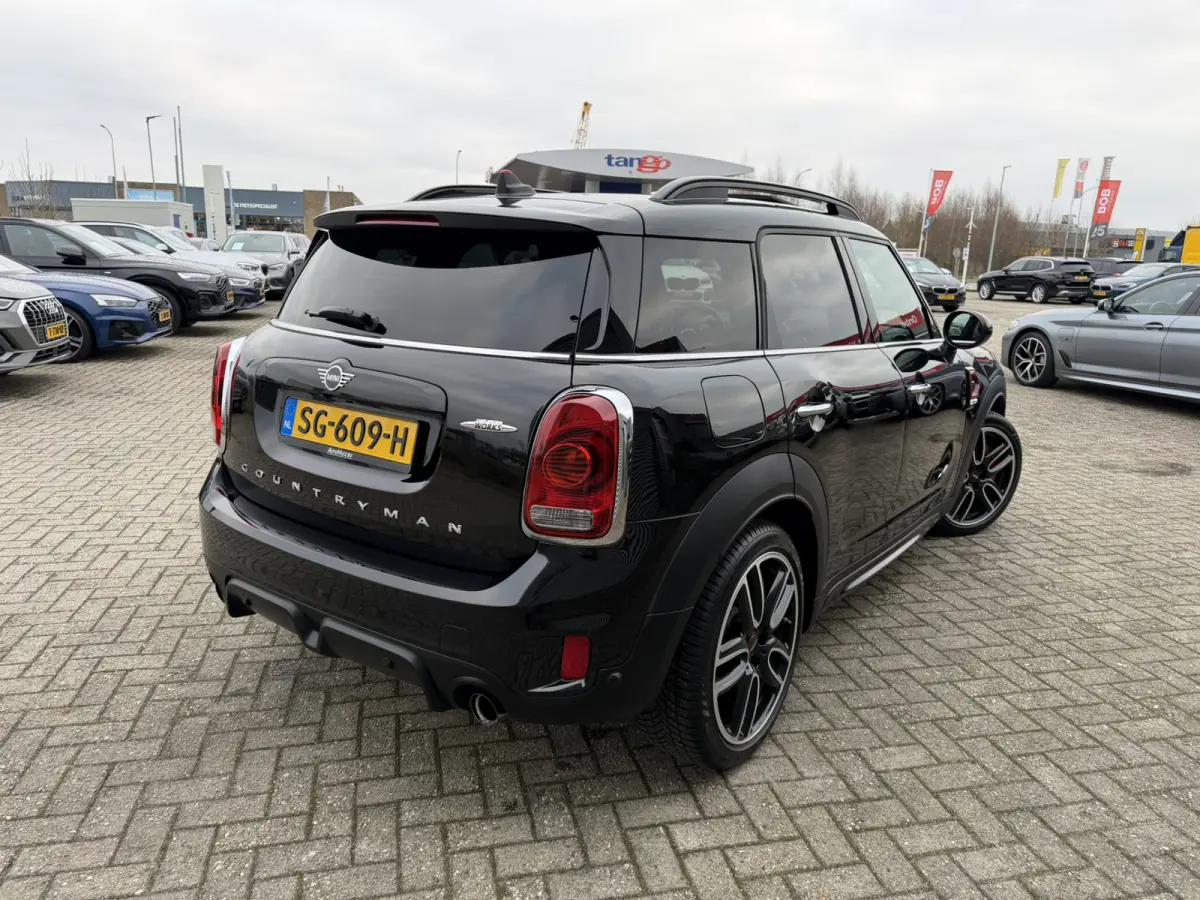 Mini 2.0 John Cooper Works ALL4 231 PK Chili Panoramadak Leer Harman-Kardon Elek Stoelverstelling Head-Up Display Led Achteruitrijcamera Keyless Entry Vol!