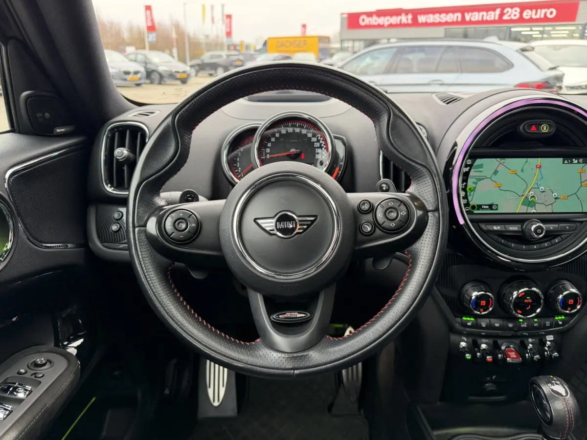 Mini 2.0 John Cooper Works ALL4 231 PK Chili Panoramadak Leer Harman-Kardon Elek Stoelverstelling Head-Up Display Led Achteruitrijcamera Keyless Entry Vol!