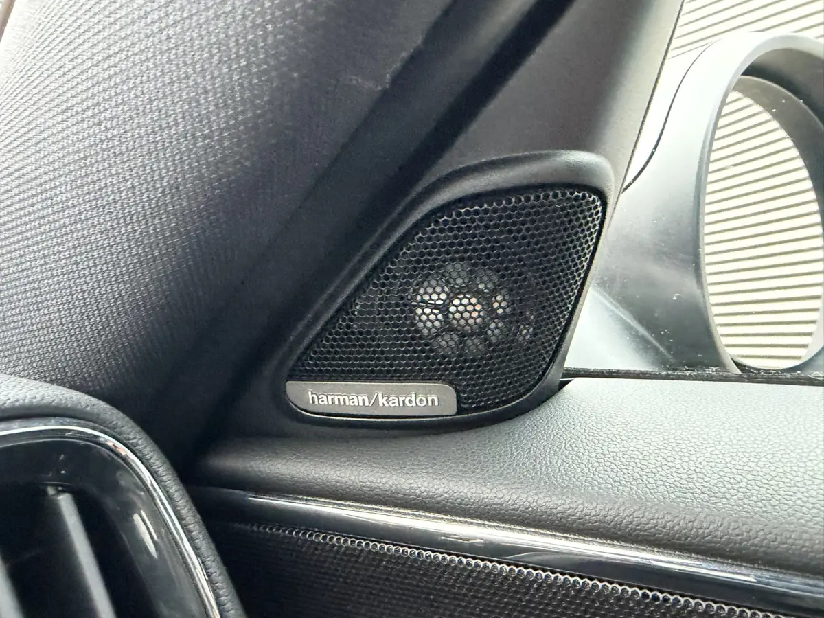 Mini 2.0 John Cooper Works ALL4 231 PK Chili Panoramadak Leer Harman-Kardon Elek Stoelverstelling Head-Up Display Led Achteruitrijcamera Keyless Entry Vol!